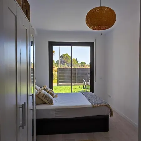 Roques Daurades Iii - Jardin Privado